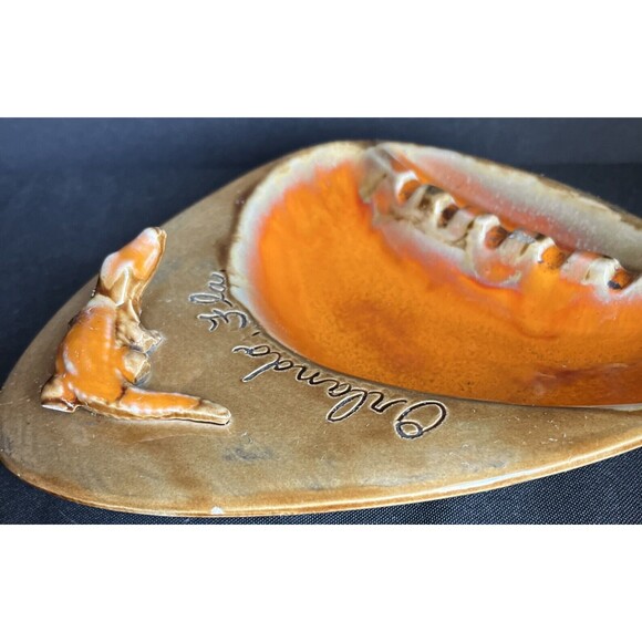 VINTAGE 1950’s ORLANDO FLORIDA ALLIGATOR ASHTRAY PORCELAIN  SMALL CHIP - Picture 4 of 14